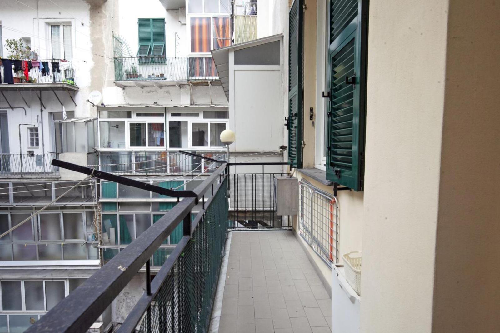 "Ca Niella" Art And Fun 9 Minutes From The Sea Apartment Savona Bagian luar foto